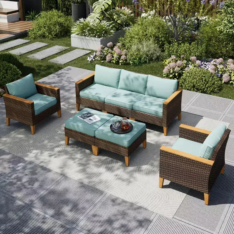Captiva Designs 7-delige loungeset van riet en rotan voor buiten, met hoekbank en gevoerde poef