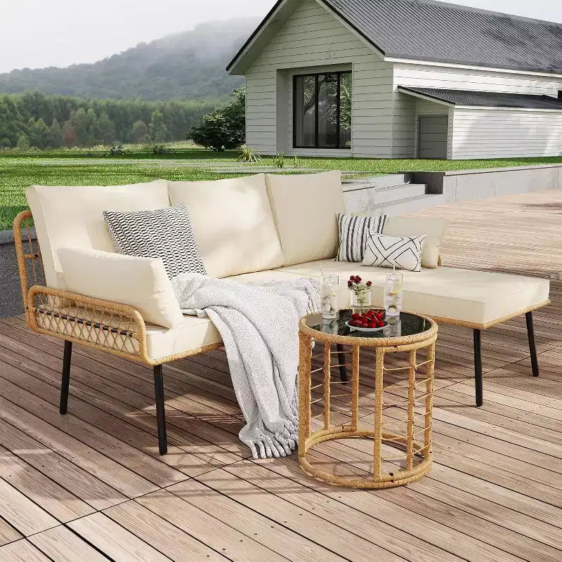 Acekool 3-delige terrasset van beige rotan met L-vormige hoekbank, chaise longue, dikke kussens en geharde glazen salontafel voor terras, zwembad, achtertuin of veranda