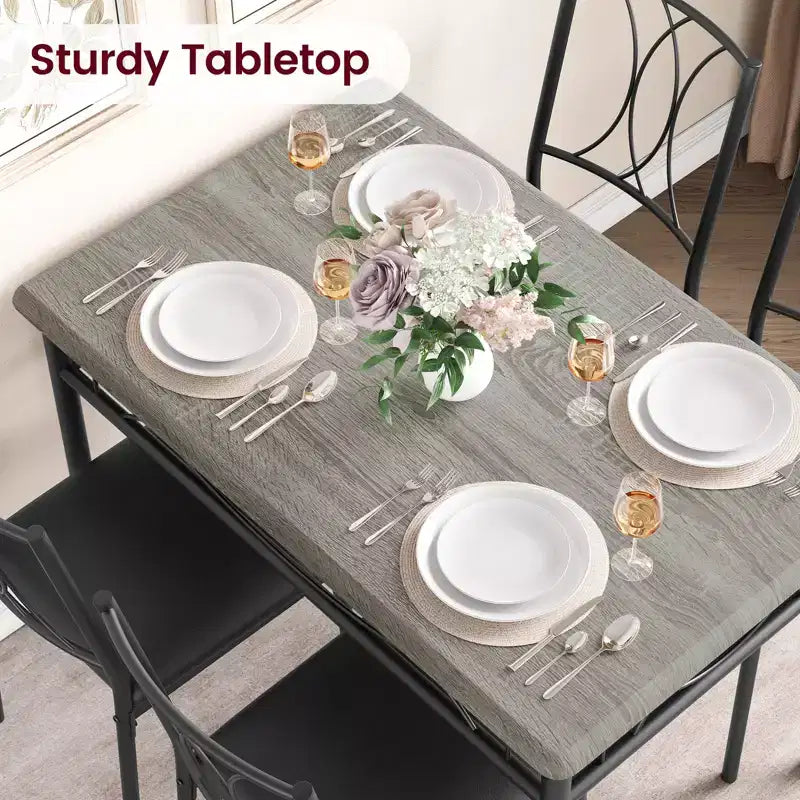 5-delige eetkamerset voor 4 personen, rechthoekige keukentafel met gestoffeerde stoelen, stevig metalen frame, rustiek grijs, voor modern appartement of eetkamer