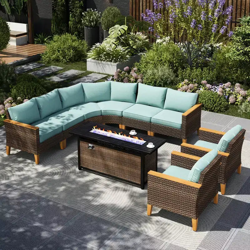 Captiva Designs 9-delige halvemaanvormige gebogen loungeset van geweven wicker en rotan voor buiten, met vuurtafel