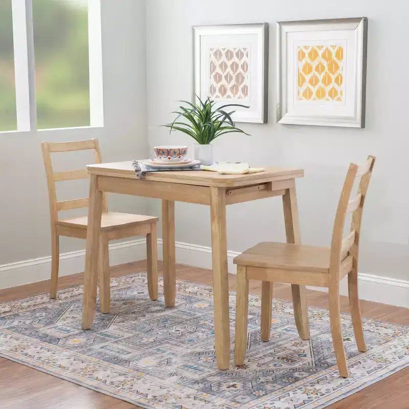 3-delige Alberts eetset van massief hout met verborgen opbergruimte en inklapbare tafel - Linon: compact, ruimtebesparend ontwerp